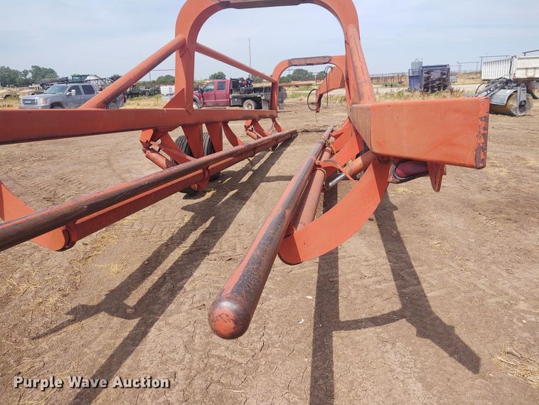 image for item DE6981 Savage Bale Shuttle hay bale mover