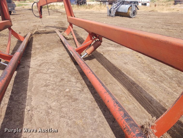 image for item DE6981 Savage Bale Shuttle hay bale mover