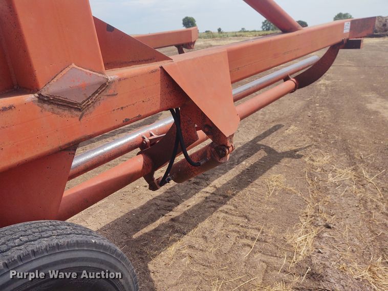 image for item DE6981 Savage Bale Shuttle hay bale mover