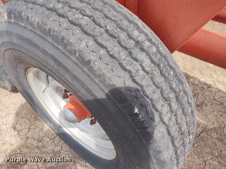 image for item DE6981 Savage Bale Shuttle hay bale mover