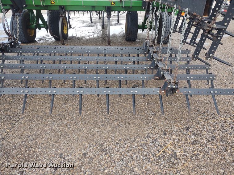 image for item DE7029 John Deere 2310 mulch finisher