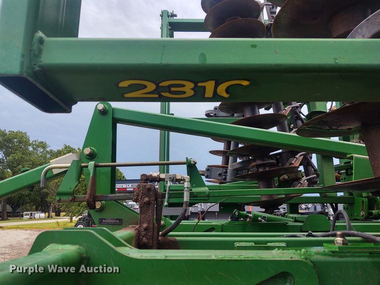 image for item DE7029 John Deere 2310 mulch finisher