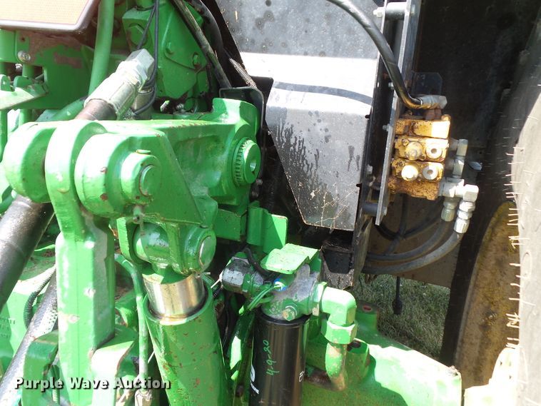 image for item DF0849 2000 John Deere 7210  tractor