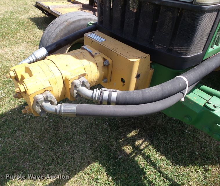 image for item DF0849 2000 John Deere 7210  tractor