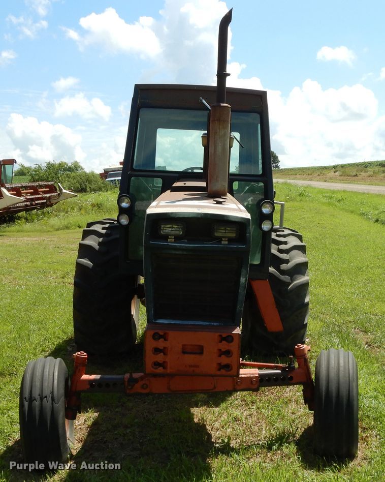 image for item DF5212 1971 Case 1070  tractor