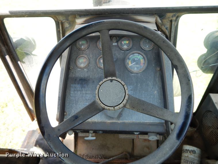 image for item DF5212 1971 Case 1070  tractor