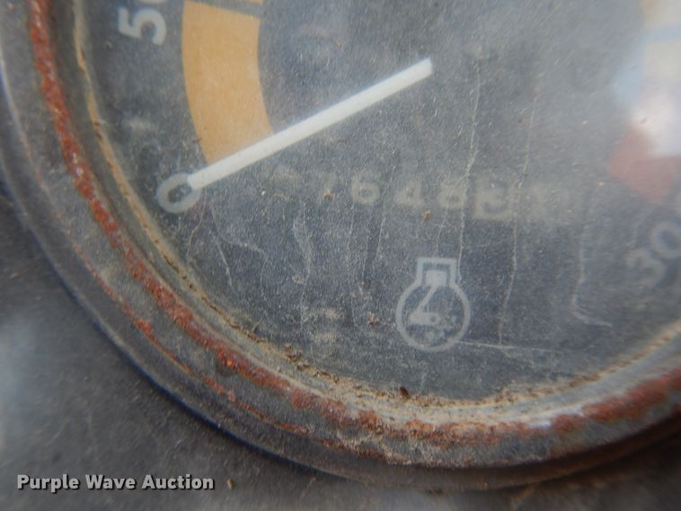 image for item DF5212 1971 Case 1070  tractor