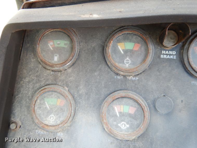 image for item DF5212 1971 Case 1070  tractor