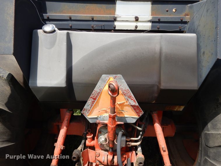 image for item DF5212 1971 Case 1070  tractor