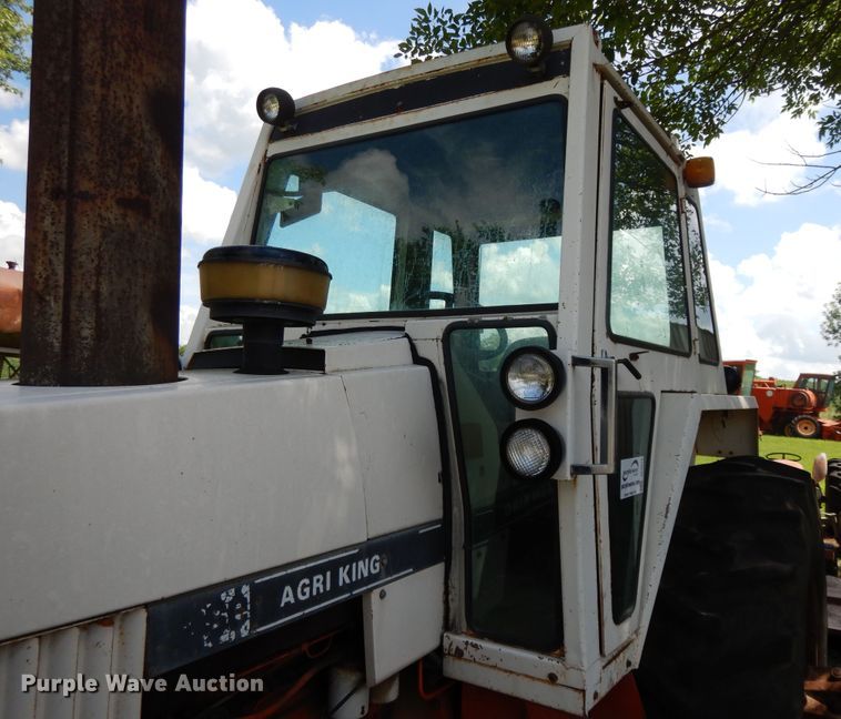 image for item DF5214 1976 Case 1070  tractor