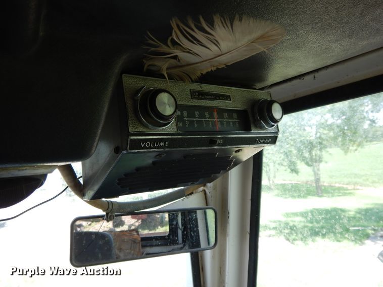 image for item DF5214 1976 Case 1070  tractor