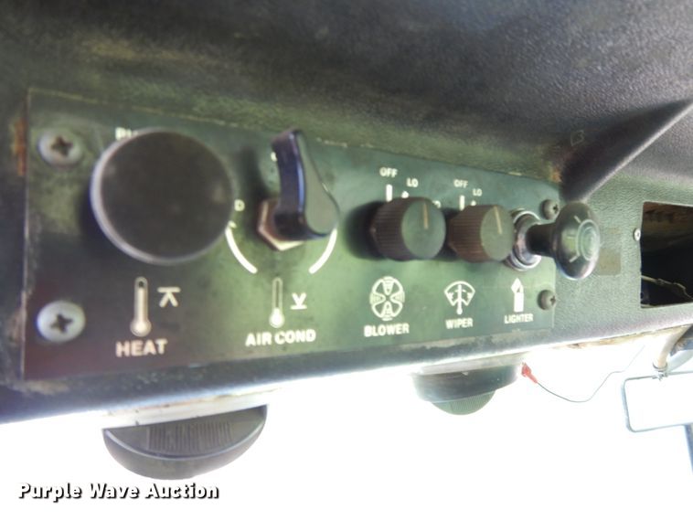 image for item DF5214 1976 Case 1070  tractor