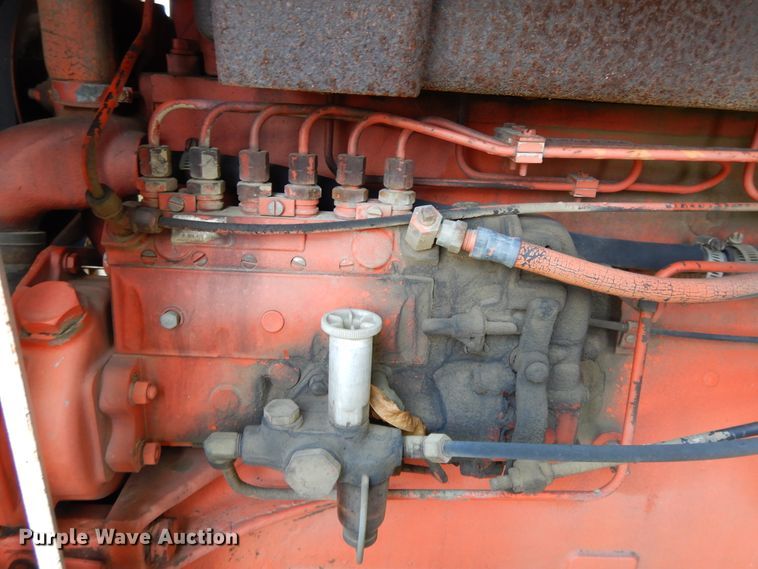 image for item DF5214 1976 Case 1070  tractor