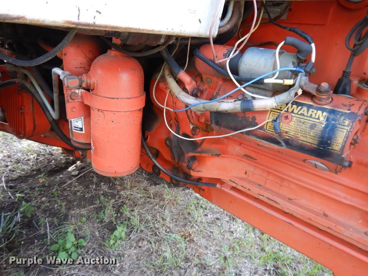 image for item DF5214 1976 Case 1070  tractor