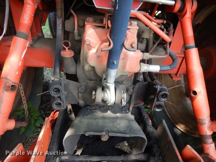 image for item DF5214 1976 Case 1070  tractor