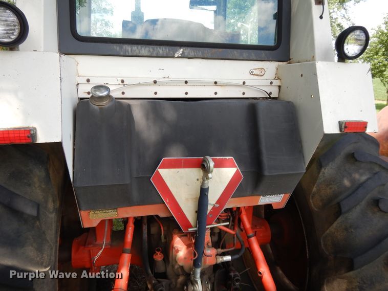 image for item DF5214 1976 Case 1070  tractor