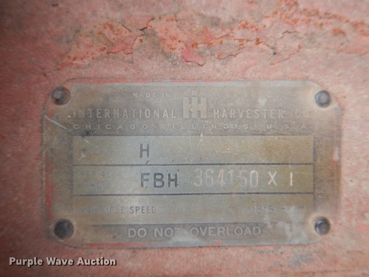 image for item DF5239 1951 Farmall H  tractor