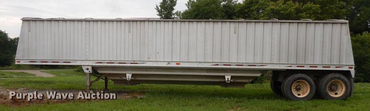 image for item DF5240 1996 Jet double hopper bottom grain trailer