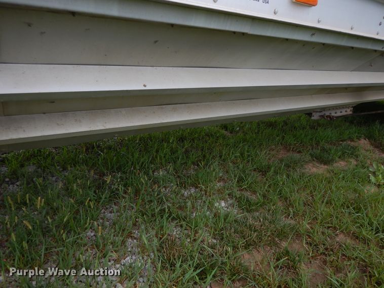 image for item DF5240 1996 Jet double hopper bottom grain trailer