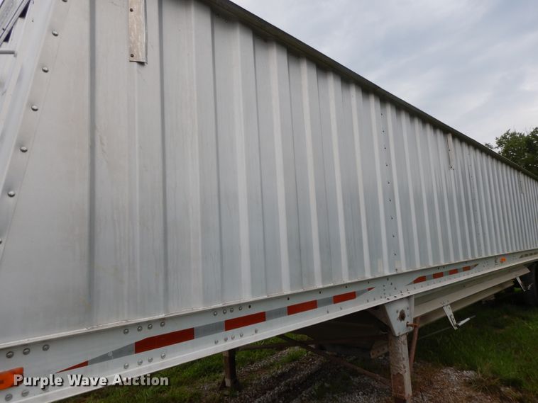 image for item DF5240 1996 Jet double hopper bottom grain trailer