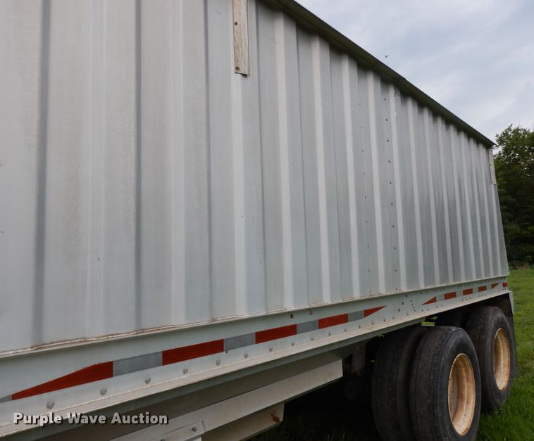 image for item DF5240 1996 Jet double hopper bottom grain trailer