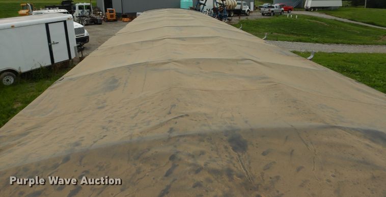 image for item DF5240 1996 Jet double hopper bottom grain trailer