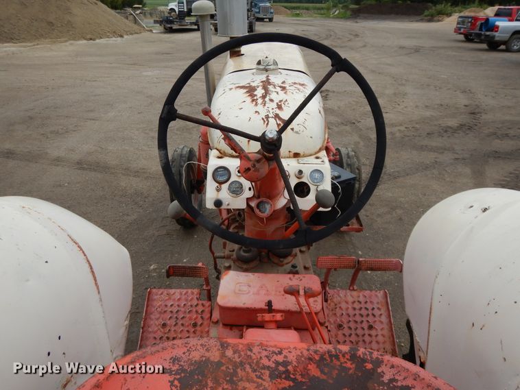 image for item DF5246 1955 Case 401  tractor