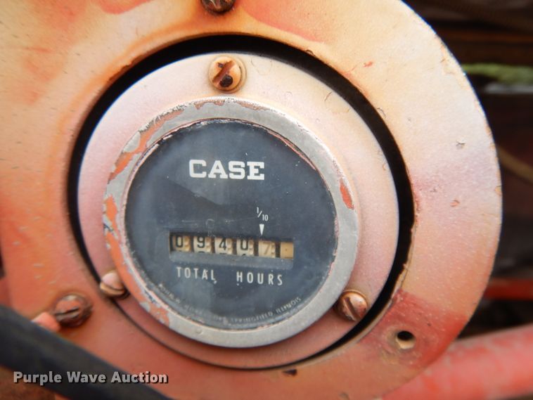 image for item DF5246 1955 Case 401  tractor