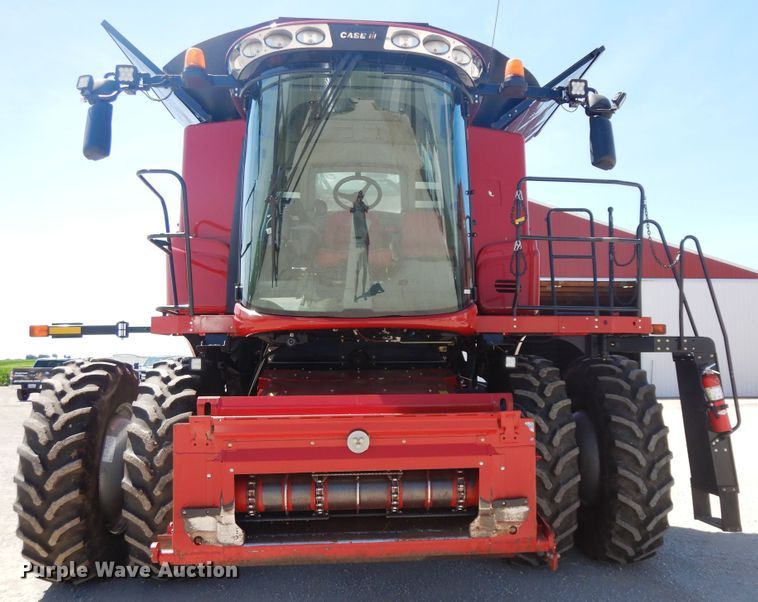 image for item DF5388 2016 Case IH 7240 AFS combine