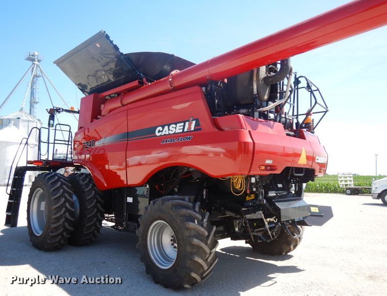 image for item DF5388 2016 Case IH 7240 AFS combine