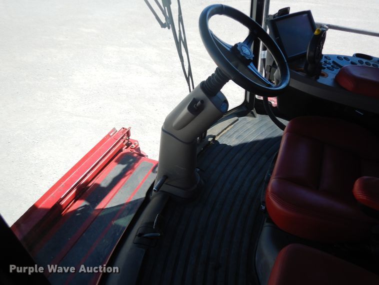 image for item DF5388 2016 Case IH 7240 AFS combine