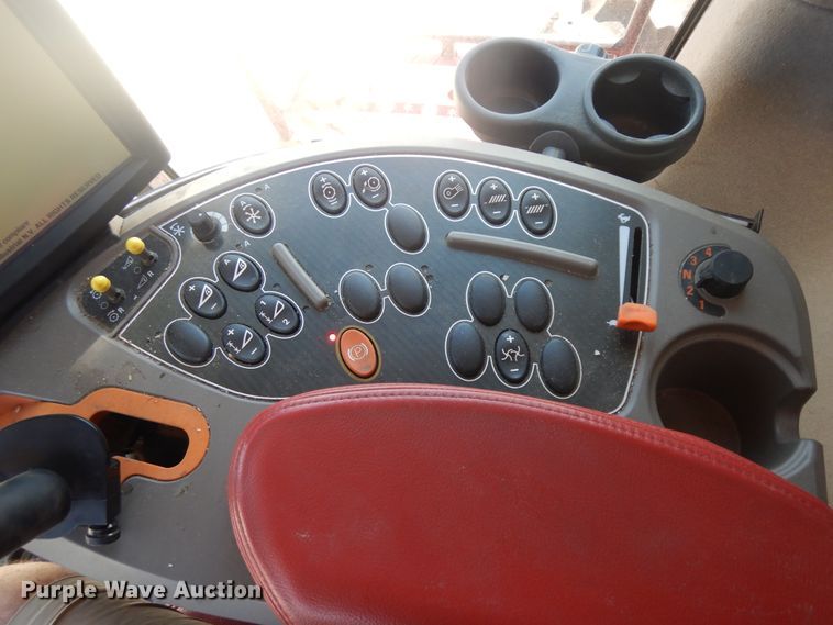 image for item DF5388 2016 Case IH 7240 AFS combine