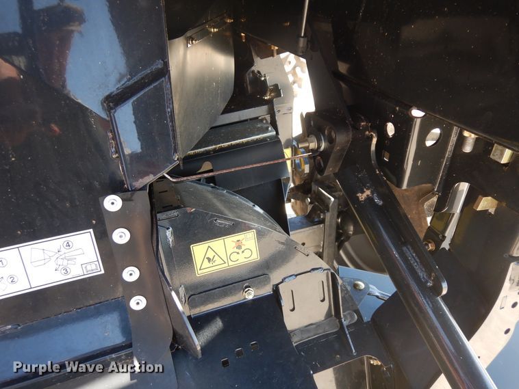 image for item DF5388 2016 Case IH 7240 AFS combine