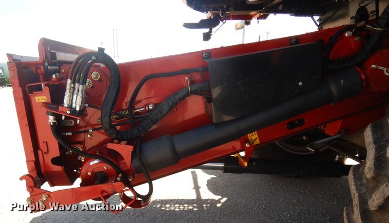 image for item DF5388 2016 Case IH 7240 AFS combine