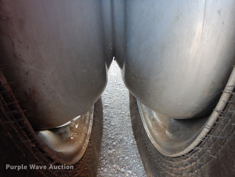 image for item DF5388 2016 Case IH 7240 AFS combine