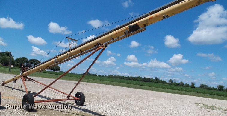 image for item DG1995 Westfield 80x51 auger