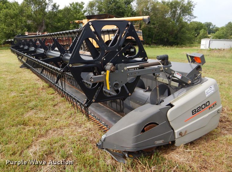 image for item DH4483 2009 AGCO 8200-30 flex head