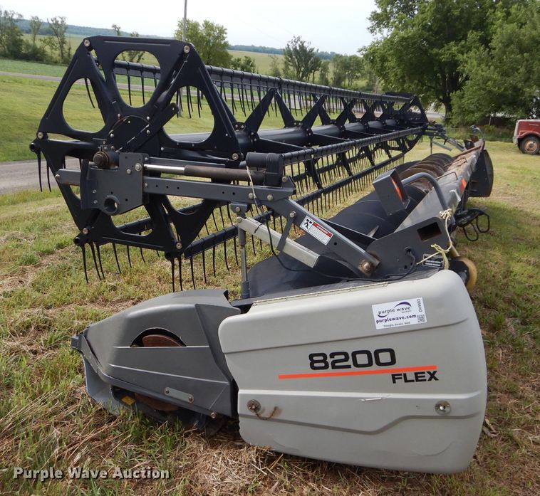 image for item DH4483 2009 AGCO 8200-30 flex head