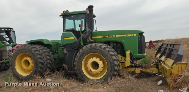 image for item DI0187 1998 John Deere 9400  4WD tractor