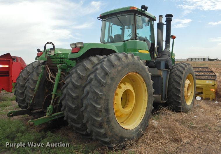 image for item DI0187 1998 John Deere 9400  4WD tractor