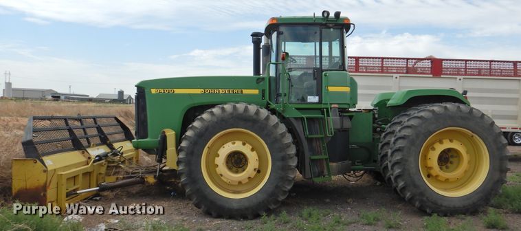 image for item DI0187 1998 John Deere 9400  4WD tractor