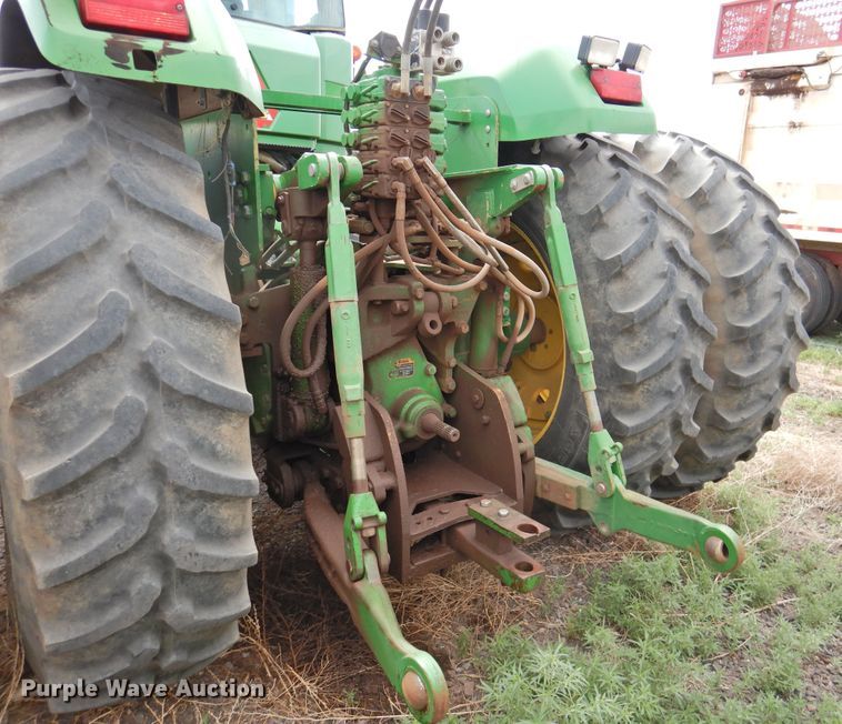 image for item DI0187 1998 John Deere 9400  4WD tractor