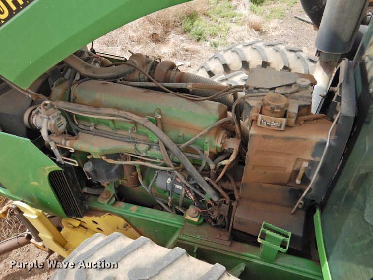 image for item DI0187 1998 John Deere 9400  4WD tractor