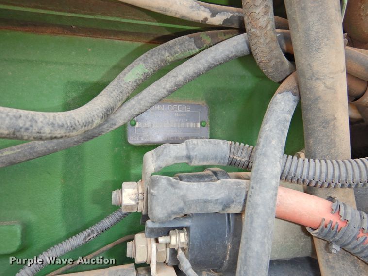 image for item DI0187 1998 John Deere 9400  4WD tractor