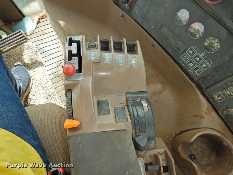 image for item DI0187 1998 John Deere 9400  4WD tractor