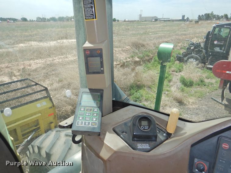 image for item DI0187 1998 John Deere 9400  4WD tractor