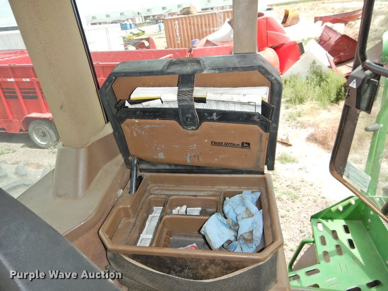 image for item DI0187 1998 John Deere 9400  4WD tractor