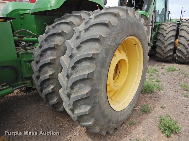 image for item DI0187 1998 John Deere 9400  4WD tractor