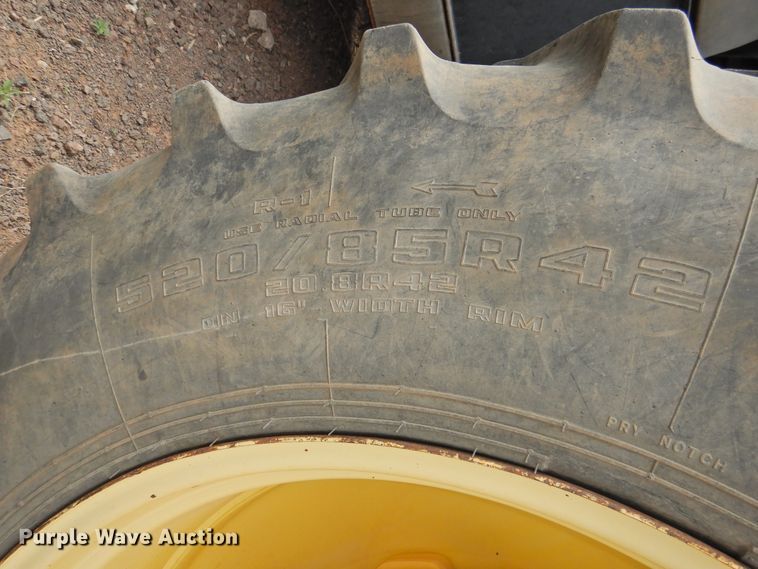 image for item DI0187 1998 John Deere 9400  4WD tractor