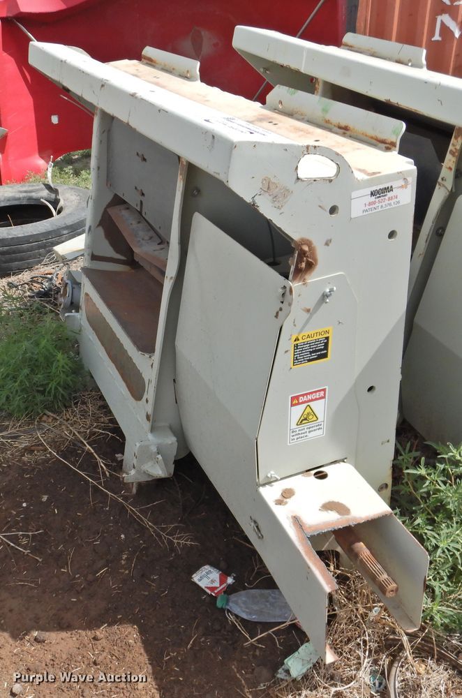 image for item DI0189 Kooima corn head adapter